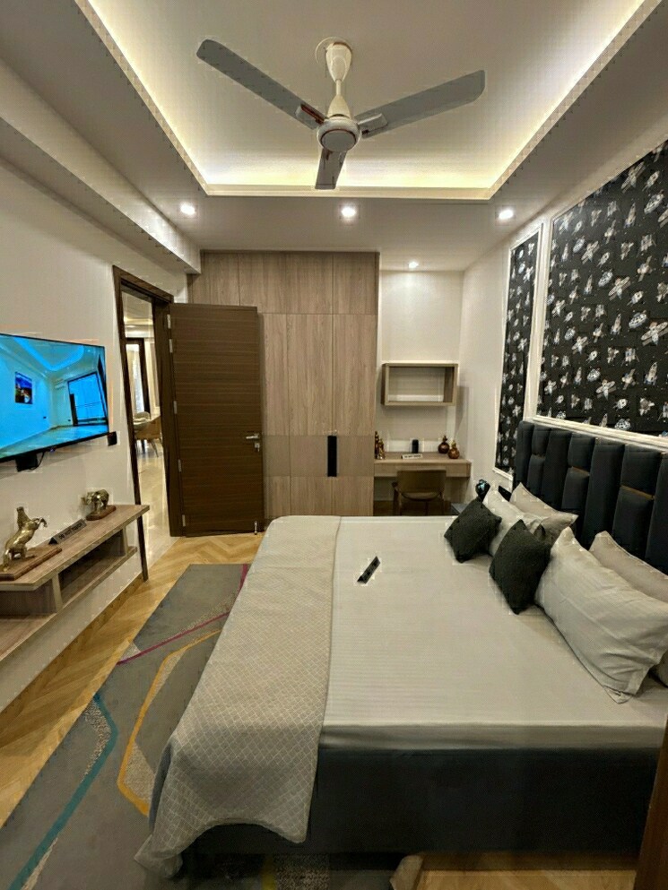 Bedroom, signature-global-daxin-vistas 3.5 Bedroom 1550 Sq.Ft. Apartment In Bhondsi Gurgaon 7805159