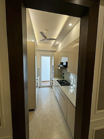 Building Lobby in 3.5 BHK Apartment at Signature Global Daxin Vistas, Bhondsi – for Sale