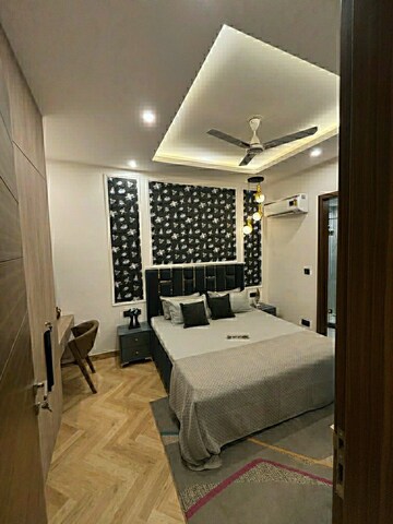 Master Bedroom in 3.5 BHK Apartment at Signature Global Daxin Vistas, Bhondsi – for Sale