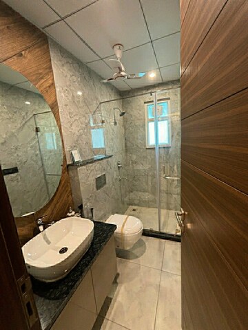 Bathroom in 3.5 BHK Apartment at Signature Global Daxin Vistas, Bhondsi – for Sale