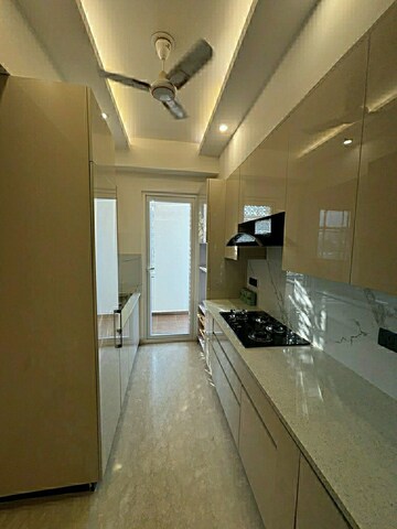Kitchen in 3.5 BHK Apartment at Signature Global Daxin Vistas, Bhondsi – for Sale