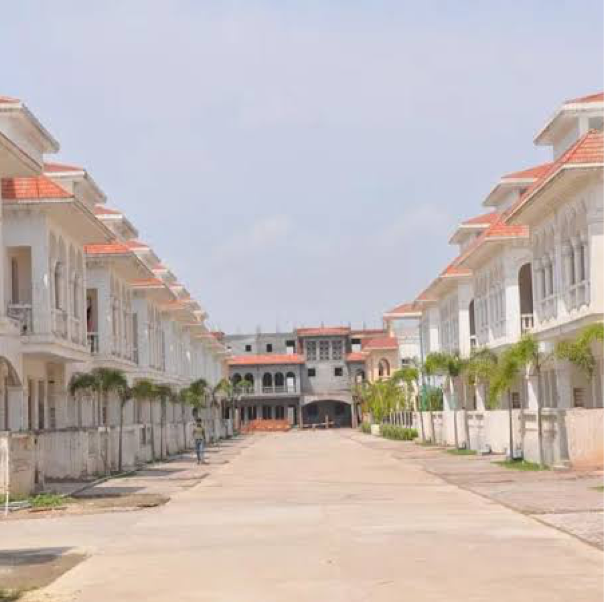 4 BHK + Extra Room Villa For Sale in Amrapali Leisure Valley