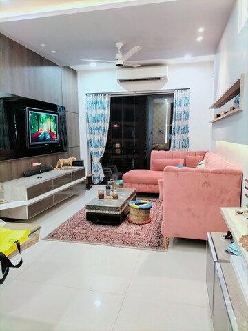 2 BHK Apartment For Sale in K Raheja Raheja Residency, Malad East
