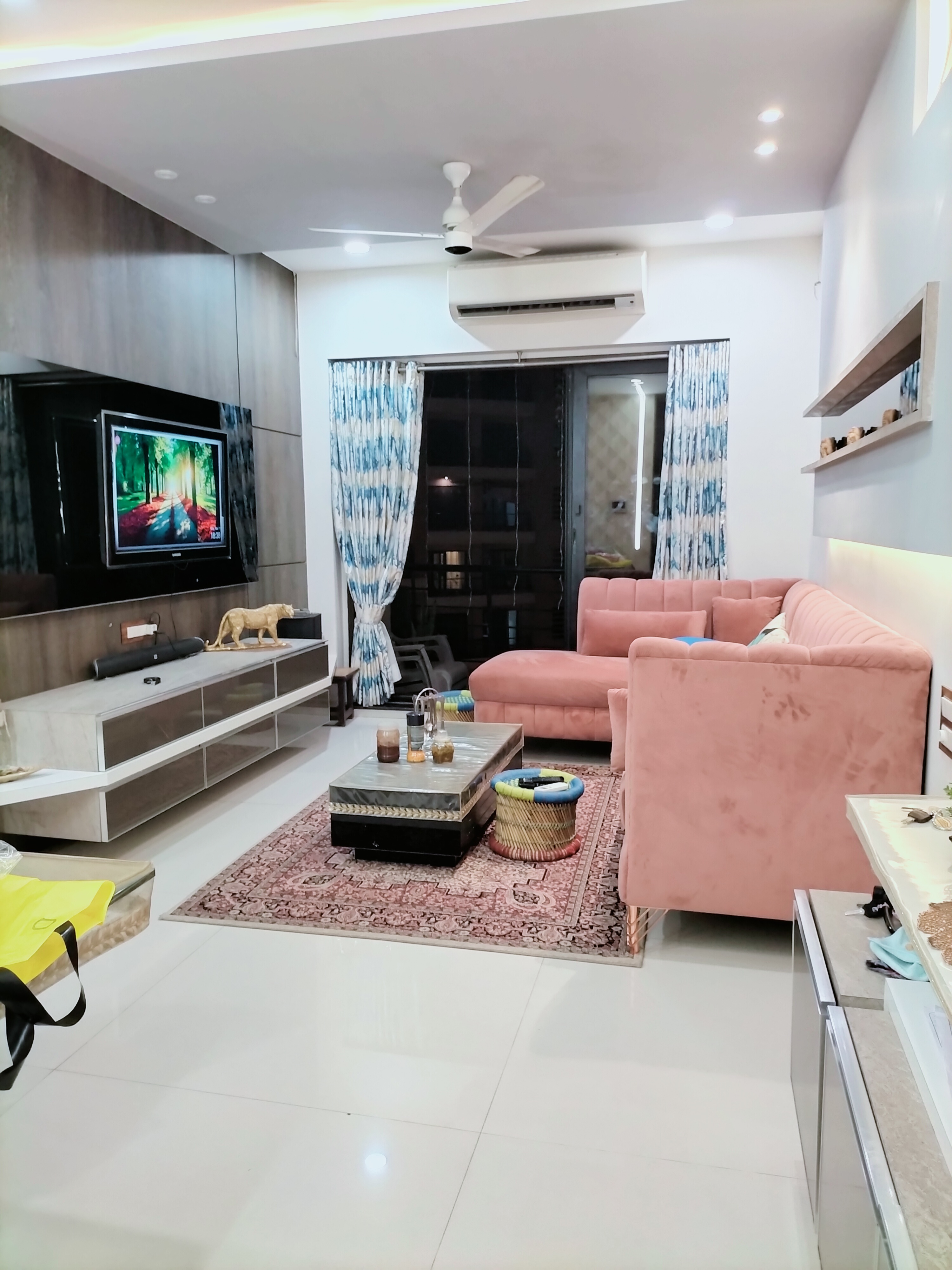 2 BHK Apartment For Sale in K Raheja Raheja Residency