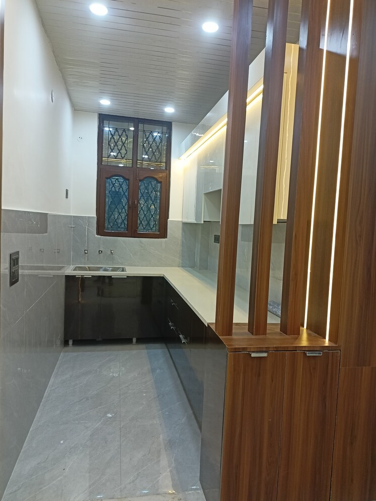 Kitchen, vaishali sector 4 3 Bedroom 1350 Sq.Ft. Builder Floor In Vaishali Sector 4 Ghaziabad 7805572