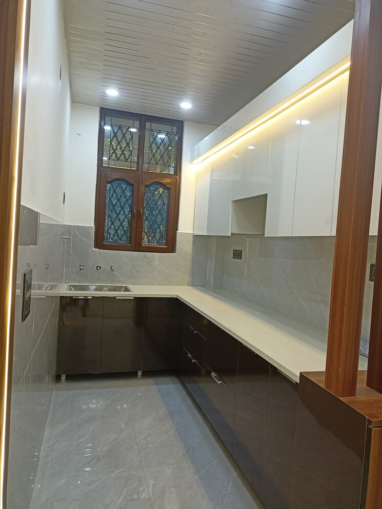 Kitchen, vaishali sector 4 3 Bedroom 1350 Sq.Ft. Builder Floor In Vaishali Sector 4 Ghaziabad 7805572