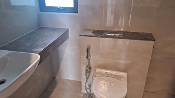 Furnished Amenities in 3 BHK Apartment at M3M Heights, Sector 65 – for Rent