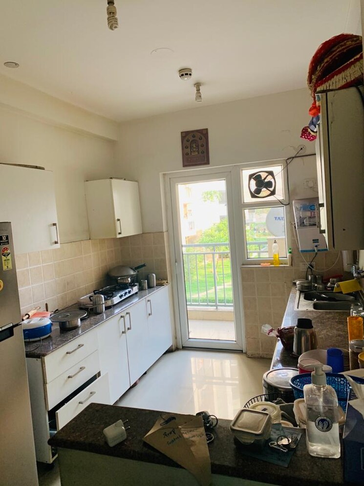 Master Bedroom, spaze-privy 4 Bedroom 2496 Sq.Ft. Apartment In Sector 72 Gurgaon 7805674