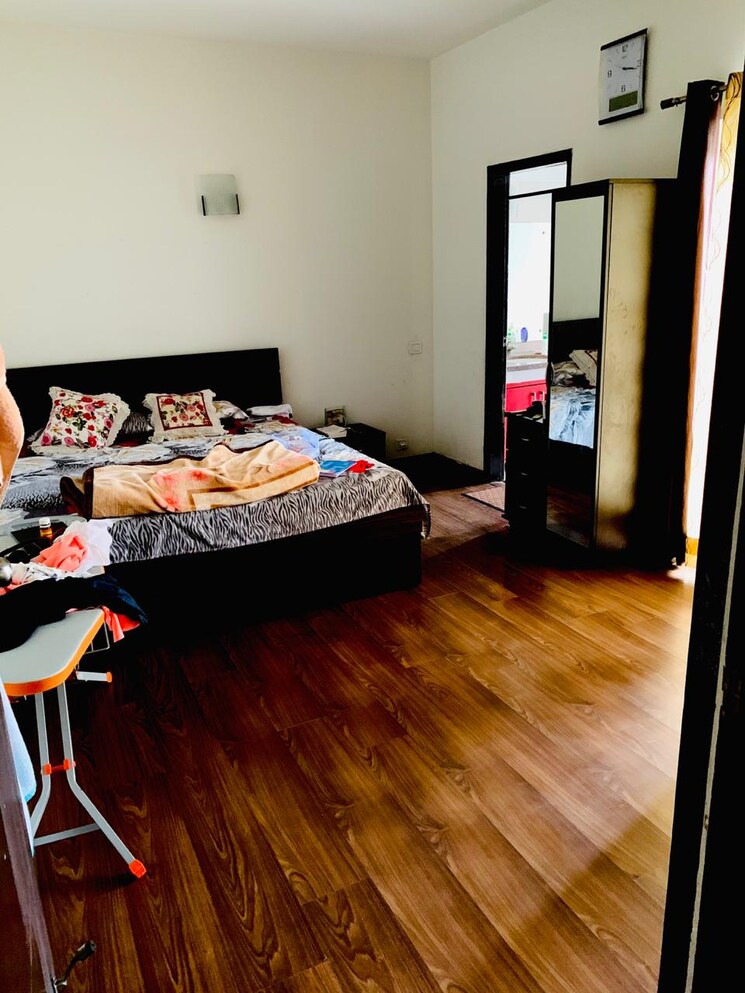 Bedroom, spaze-privy 4 Bedroom 2496 Sq.Ft. Apartment In Sector 72 Gurgaon 7805674