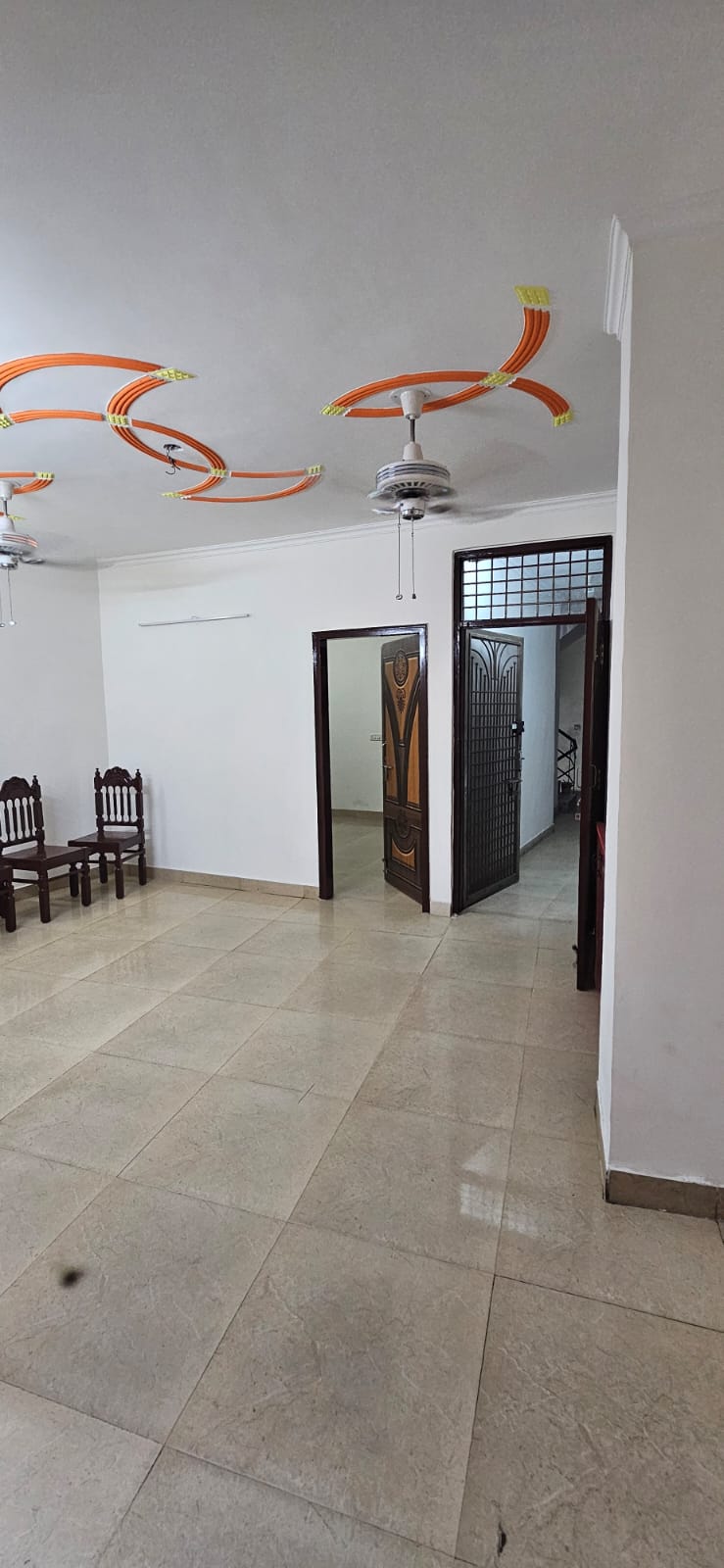 1 BHK Builder Floor For Rent in Paryavaran Complex Delhi  7805776