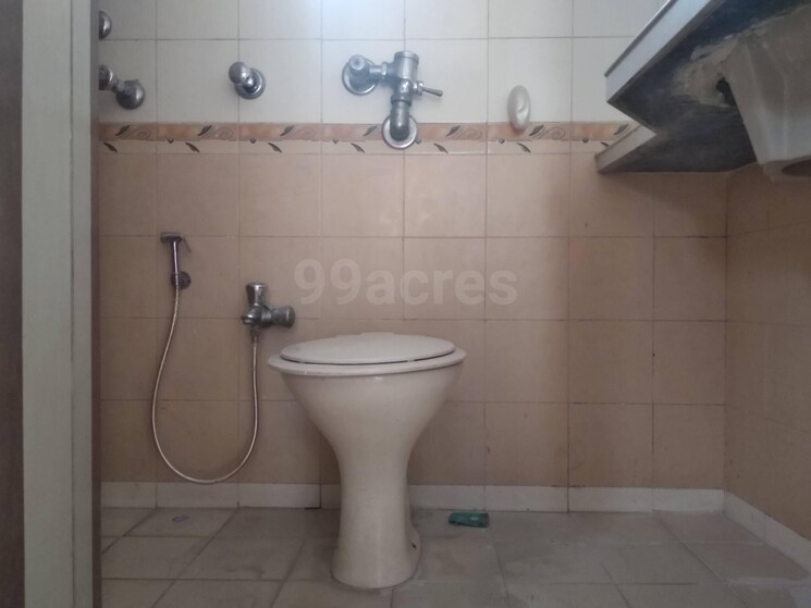 Bathroom, dweepmala-riddhi-siddhi 3 Bedroom 2000 Sq.Ft. Apartment In Kharghar Navi Mumbai 7805700