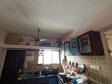 रेसिडेंशियल फ्लैट वर्ग फुट फॉर रेंट इन पिंपल सौदागर पुणे  7806036