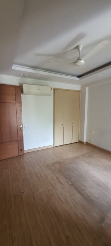 3 BHK Apartment For Rent in Chittaranjan Park