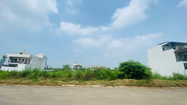 Floor Plan, dlf-hyde-park Commercial Shop 33 Sq.Yd. In South Mullanpur Chandigarh 7806173