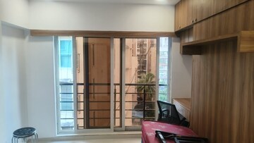 Living Room in 2.5 BHK Apartment at Vakola – for Sale