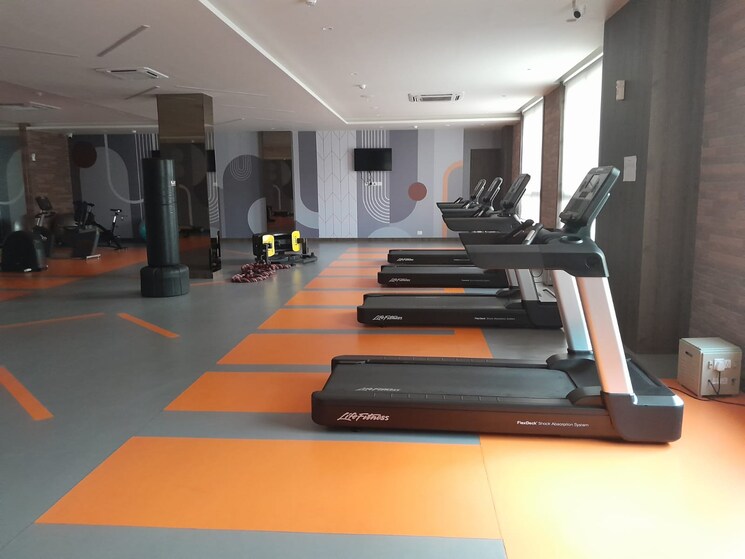Gym, hiranandani-regent-hill 1 Bedroom 379 Sq.Ft. Apartment In Powai Mumbai 7806387