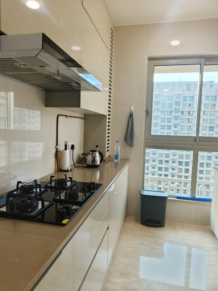 Kitchen, hiranandani-regent-hill 1 Bedroom 379 Sq.Ft. Apartment In Powai Mumbai 7806387
