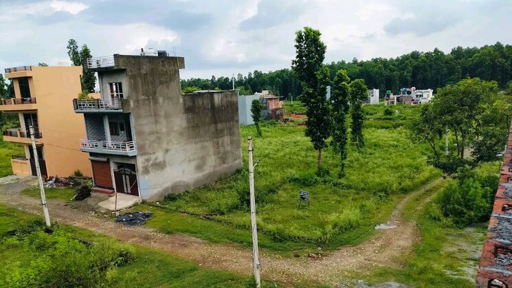 Garden, raipur road  210 Sq.Yd. Plot In Raipur Road Dehradun 7806434