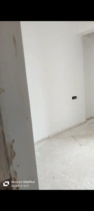 Room in 2 BHK Apartment at Mahavir Square, Manpada – for Sale