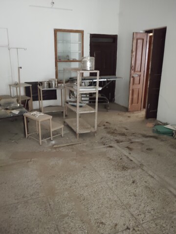 Commercial Warehouse 6400 Sq.Yd. For Rent in Aliganj Lucknow  7806554