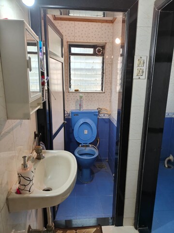 Bathroom in 1 BHK Apartment at Laxmi Sai Leela, Borivali East – for Sale