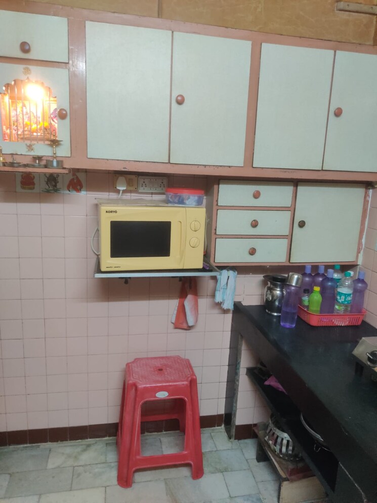 Kitchen, classic-park-chs 1 Bedroom 350 Sq.Ft. Apartment In Andheri East Mumbai 7806698