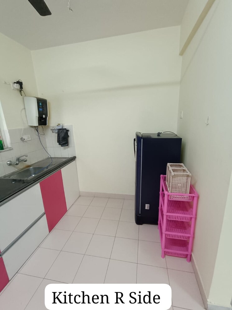 Kitchen, gera-gardens 2 Bedroom 1120 Sq.Ft. Apartment In Koregaon Park Pune 7807062