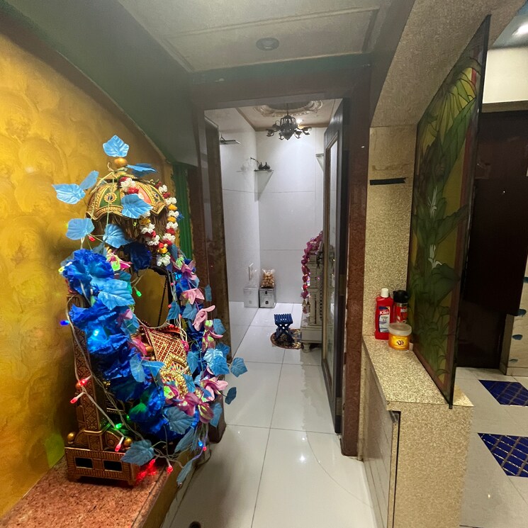  Parking, broklyn-hill 3 Bedroom 1200 Sq.Ft. Apartment In Shashtri Nagar Mumbai 7807100