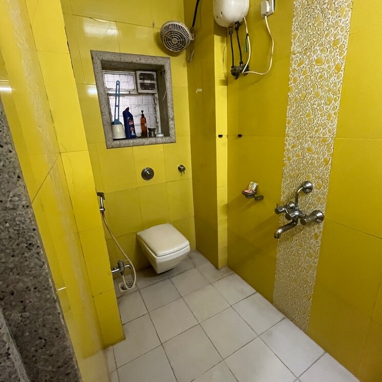 Bathroom, broklyn-hill 3 Bedroom 1200 Sq.Ft. Apartment In Shashtri Nagar Mumbai 7807100