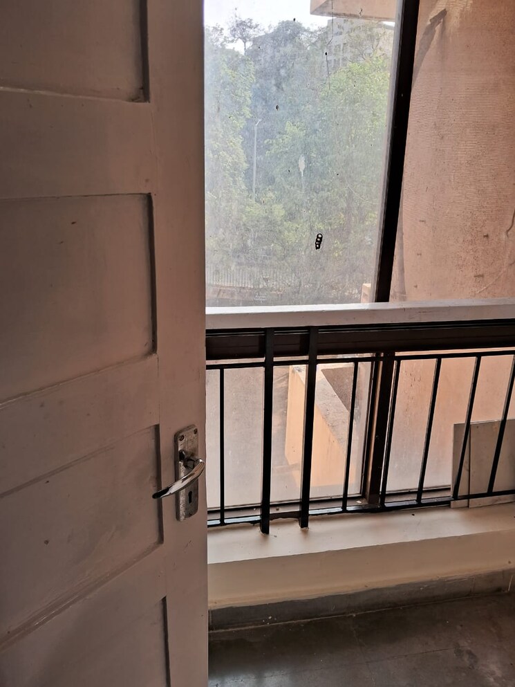 Balcony, kolte-patil-green-acre 3 Bedroom 1555 Sq.Ft. Apartment In Salunkhe Vihar Society Pune 7807094