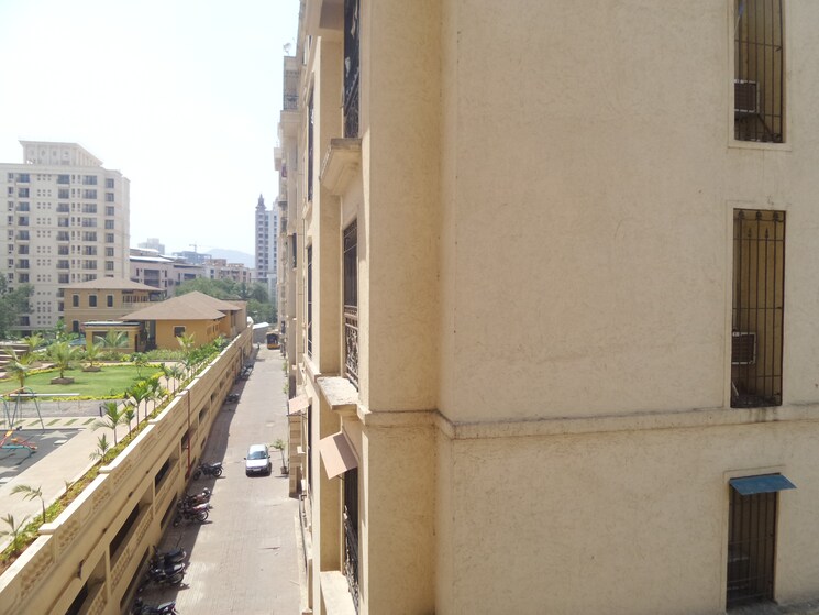 Balcony, siddhi-highland-gardens 1 Bedroom 500 Sq.Ft. Apartment In Dhokali Thane 7807311