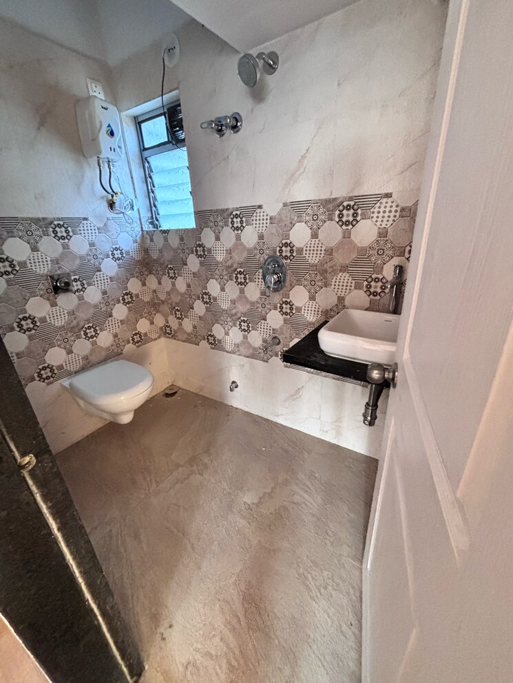 Bathroom, sanghvi-ecocity-woods 2 Bedroom 598 Sq.Ft. Apartment In Ketkipada Mumbai 7807302