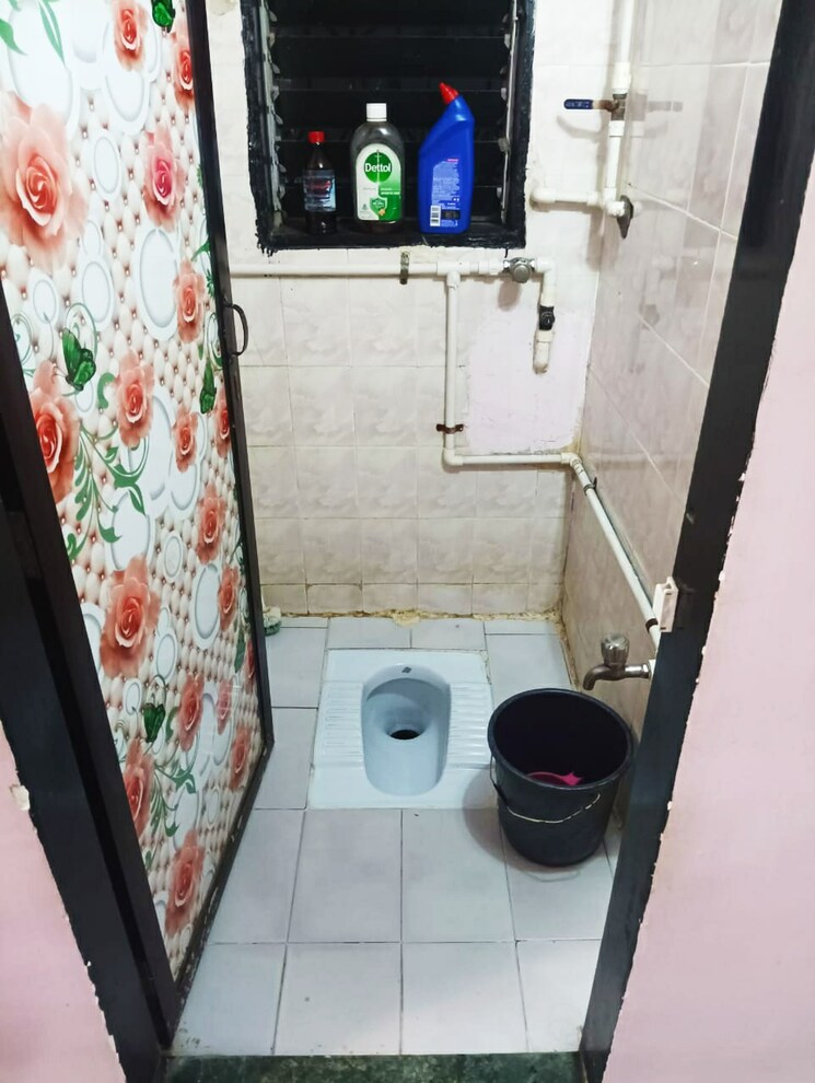 Bathroom, juinagar 1 Bedroom 500 Sq.Ft. Apartment In Juinagar Navi Mumbai 7807361