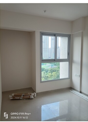 Room in 2 BHK Apartment at Piramal Vaikunth Vyan, Balkum Pada – for Sale