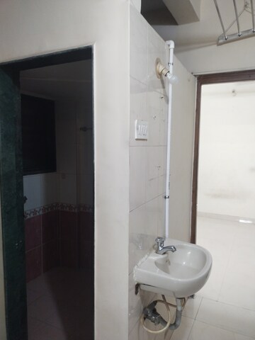 Bathroom in 1 BHK Apartment at Dadar East – for Rent