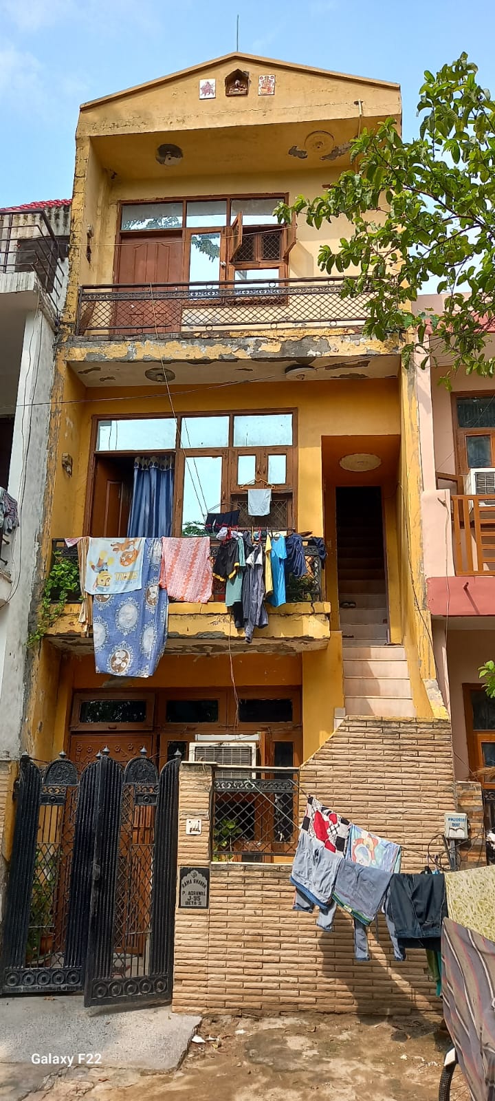 1 BHK Apartment For Sale in Gnida