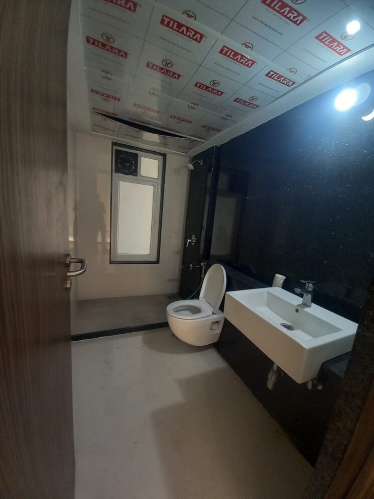 Bathroom, ganga-legend 1 Bedroom 492 Sq.Ft. Apartment In Bavdhan Pune 7807706