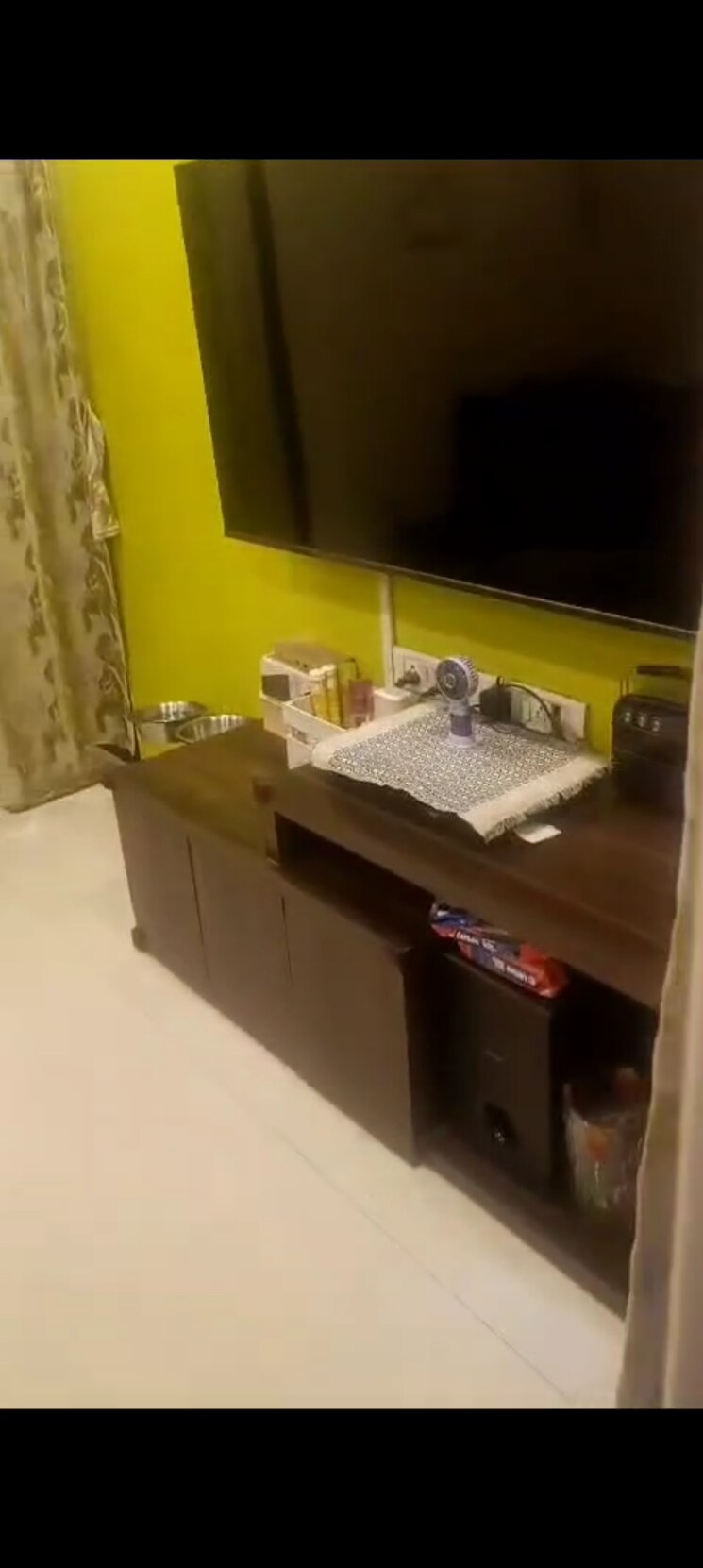 Master Bedroom, kurla east 1 Bedroom 500 Sq.Ft. Apartment In Kurla East Mumbai 7807736