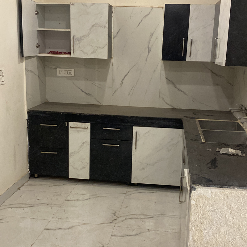3 BHK + Extra Room Apartment For Sale in Shri Northview Avenue