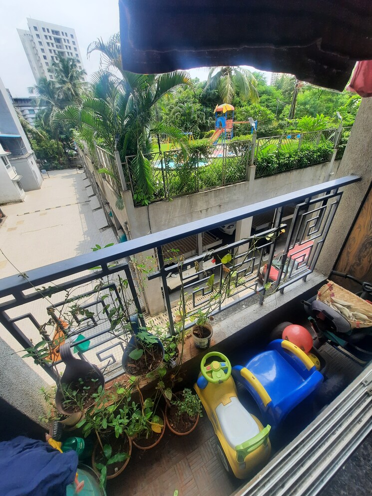 Balcony, nicco-ashok-smruti-2 1 Bedroom 304 Sq.Ft. Apartment In Kasarvadavali Thane 7607280