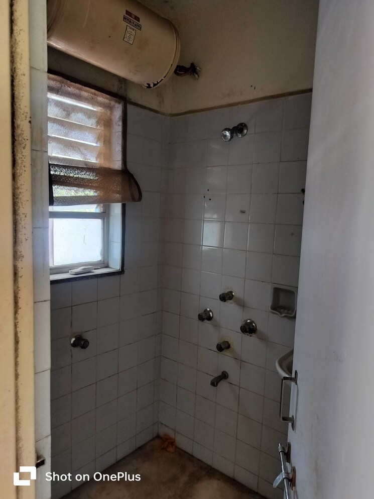 Bathroom, rachana-chaitraban 2 Bedroom 850 Sq.Ft. Apartment In Aundh Pune 7807860