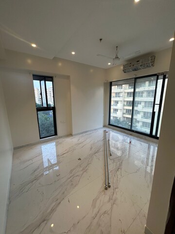 Room in 2 BHK Apartment at Shandor Maple Shades, Bandra West – for Rent