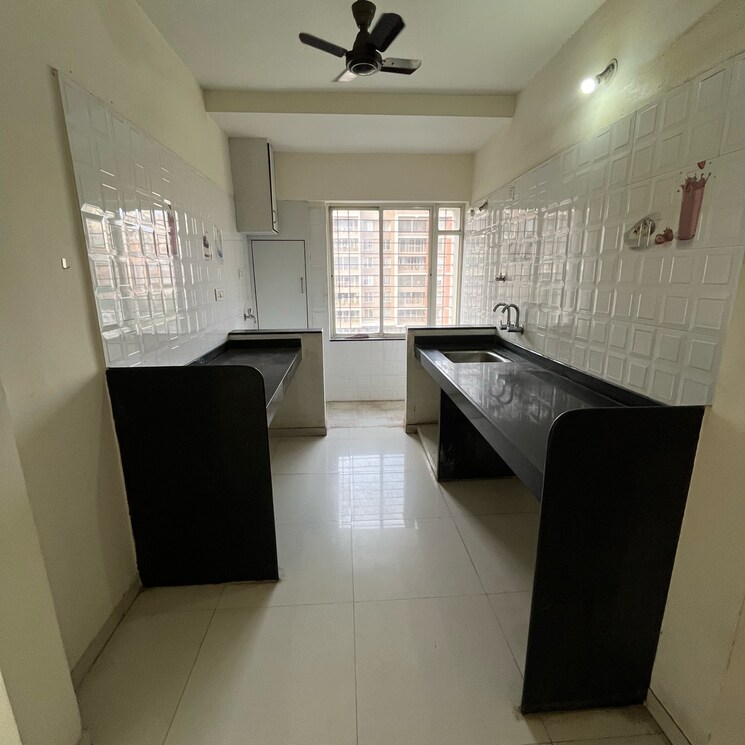 Kitchen, yashada-splendid-radiance 2 Bedroom 950 Sq.Ft. Apartment In Bhagwan Nagar Pune 7807908