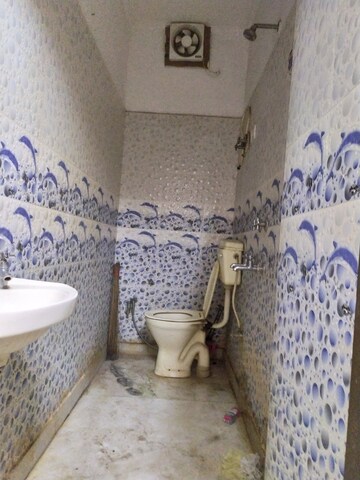Bathroom in 1 BHK Builder Floor at Govindpuri – for Rent