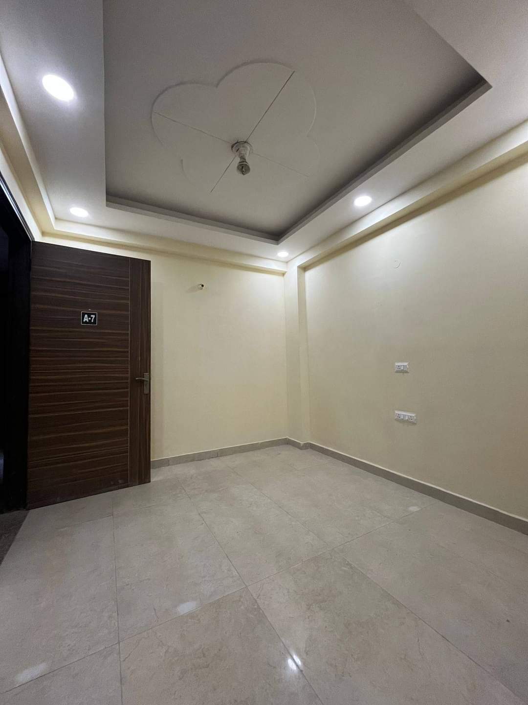 1 BHK Builder Floor For Rent in Chattarpur Delhi  7808002