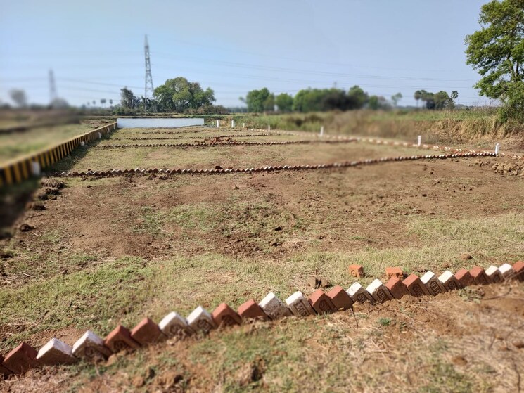 undefined, bihta  1000 Sq.Ft. Plot In Bihta Patna 7808051
