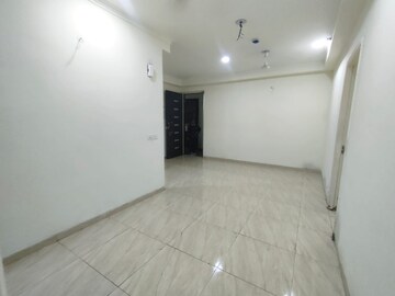 Room in 2 BHK Apartment at Shri Radha Aqua Garden, Sector 16b Greater Noida – for Sale