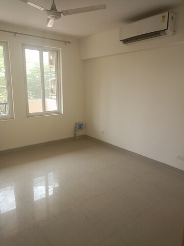 3.5 BHK Apartment For Rent in Emaar Emerald Floors Premier Sector 65 Gurgaon  7808479