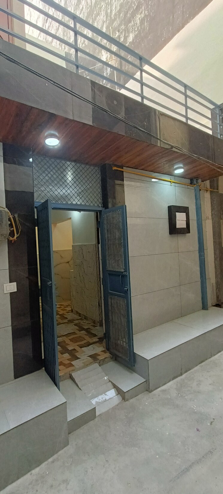 undefined, dwarka mor 2 Bedroom 32 Sq.Yd. Independent House In Dwarka Mor Delhi 7808489