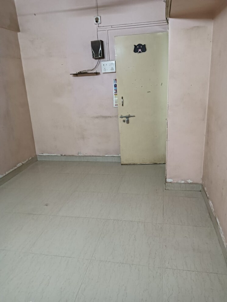 Room, mira road 2 Bedroom 970 Sq.Ft. Apartment In Mira Road Thane 7808533